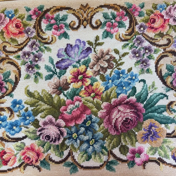 Vintage Austrian Petit Point Berta Evening Bag EUC - Picture 2 of 7